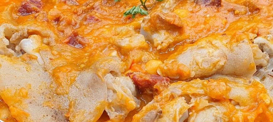 PIES DE CERDO CON SALSA PICANTE Y GARBANZOS EN THERMOMIX ®