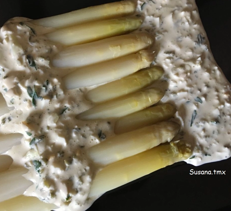 Espárragos blancos con Thermomix