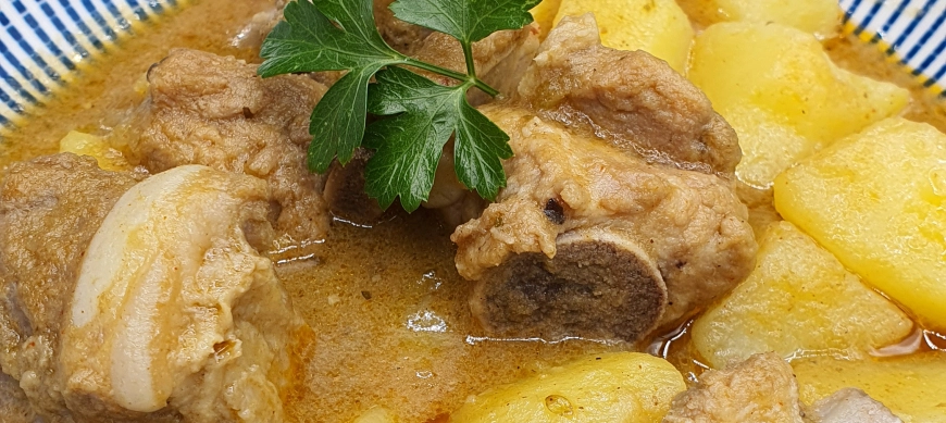 PATATAS GUISADAS CON COSTILLA DE CERDO ADOBADAS EN THERMOMIX ®