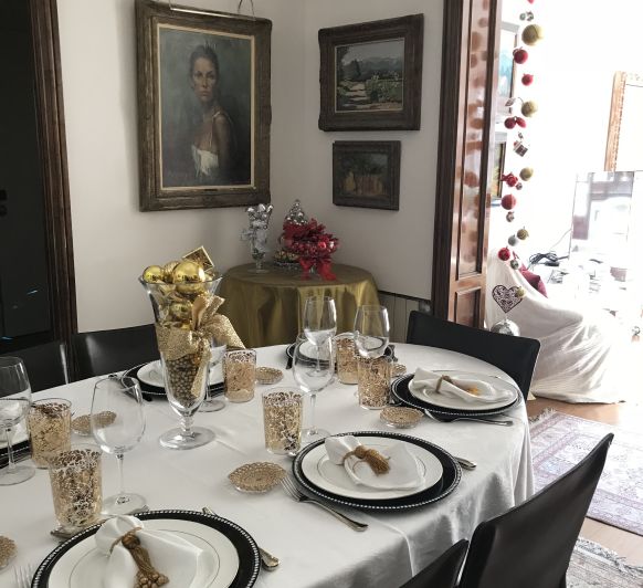 Mesa blanco, dorado y negro - Navidad - Blog de CATALINA GELPI MERCADE