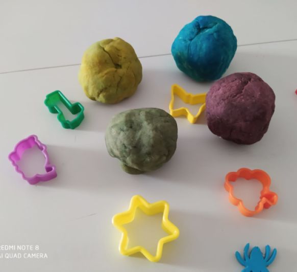 plastilina casera ,se puede comer