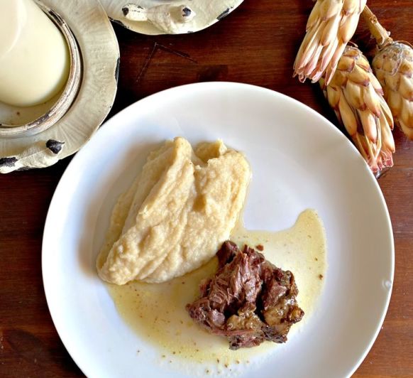 Carrilla de ternera con ''Purée de céleri'' (pure de apio)