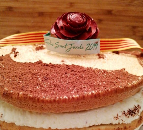 PASTEL DE SANT JORDI