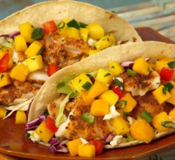 Salsa vegana mexicana de mango y aguacate con Thermomix®