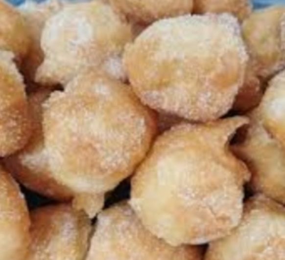 Buñuelos de viento con crema pastelera