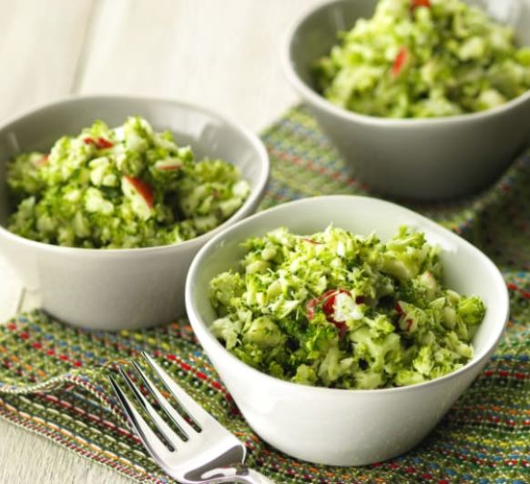 Ensalada rápida de brócoli con Thermomix®