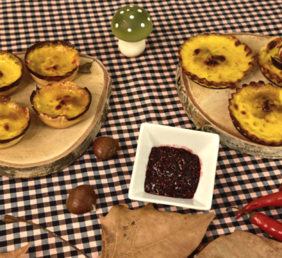 Tartaletas de queso brie con salsa de chile y mermelada de frambuesa con Thermomix® . Con vídeo.